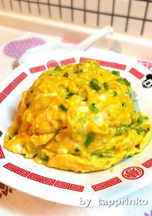 簡単ランチ☆卵焼きのせ紅生姜とネギ炒飯-レシピのメイン写真