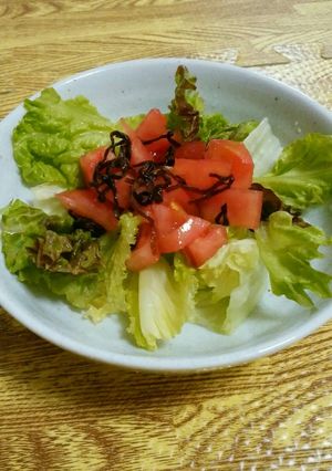 トマトの塩昆布あえサラダ-レシピのメイン写真