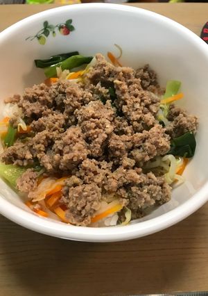 簡単10分！ビビンバ丼もどき^ ^-レシピのメイン写真