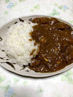 カレーライス。ジャワカレー中辛じゃ辛いよ-レシピのメイン写真