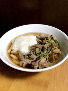 焼肉味の冷製とろろうどん(温めてもおK)-レシピのメイン写真