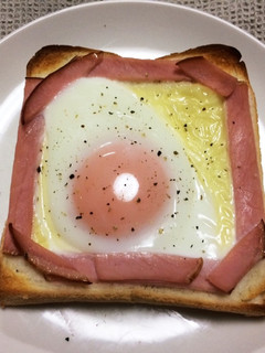 フライパン、油なし☆エッグハムトースト-レシピのメイン写真