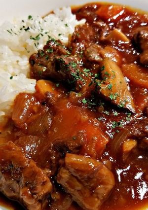 すじ肉のやわらかビーフシチュー-レシピのメイン写真