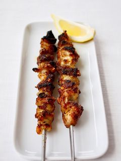 BBQにも!【鶏皮のスパイス串焼き】-レシピのメイン写真