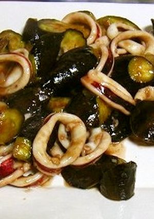 意外な組み合わせ！茄子とイカのうま煮-レシピのメイン写真