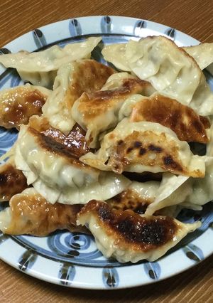 雑な男料理:豚肉一杯餃子!!-レシピのメイン写真