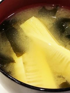 たけのことわかめのお味噌汁♡ 旬♪-レシピのメイン写真