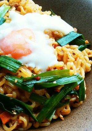 汁なし辛麺温玉のせ✡-レシピのメイン写真