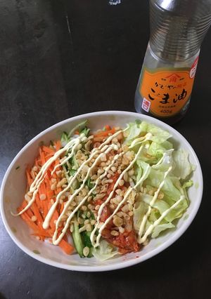 ごま油香る、簡単キムチサラダうどん-レシピのメイン写真