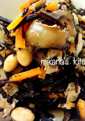 ひじきと大豆の椎茸ダシが美味しい煮物♪♪-レシピのメイン写真