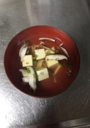 椎茸と豆腐のお吸い物-レシピのメイン写真