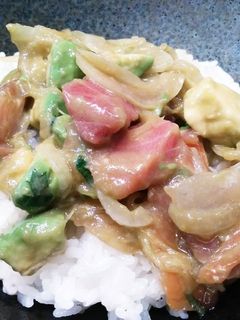 マグロのポキ丼-レシピのメイン写真