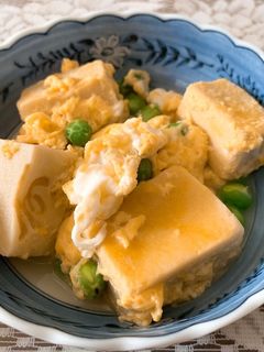 うすいえんどうと高野豆腐の卵とじ-レシピのメイン写真
