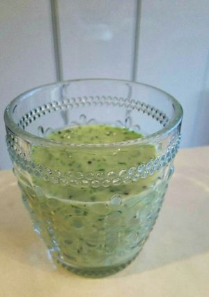 キウイ+ほうれん草+蜂蜜の豆乳スムージー-レシピのメイン写真