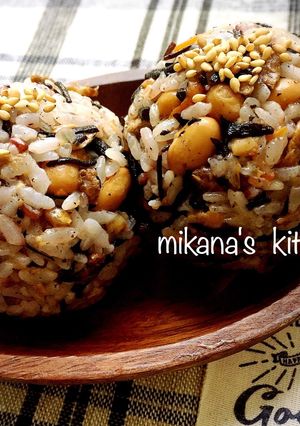 ひじきと大豆の煮物で簡単おにぎり♪♪-レシピのメイン写真