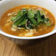 รูปของ 辛ラーメン小松菜のせ～