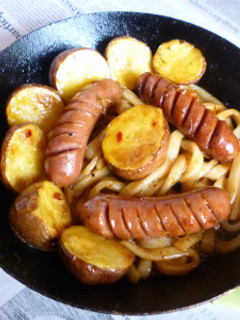 アンデスレッドでポテト焼きうどん-レシピのメイン写真