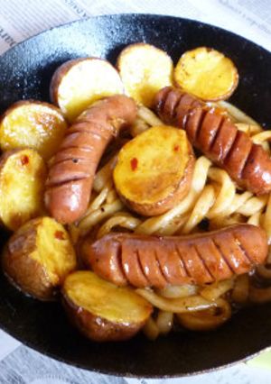 アンデスレッドでポテト焼きうどん-レシピのメイン写真