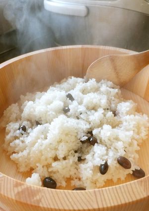 圧力鍋でおこわ(黒豆)-レシピのメイン写真