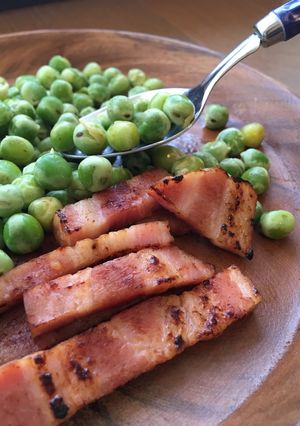 えんどう豆と厚切りベーコンのソテー-レシピのメイン写真