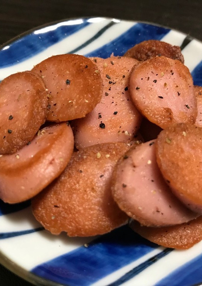 魚肉ソーセージの黒胡椒炒め！-レシピのメイン写真