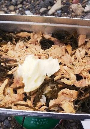 ツナ缶と塩昆布の炊き込みご飯-レシピのメイン写真
