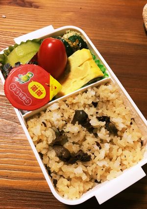 中学生女子 炊き込みご飯弁当-レシピのメイン写真