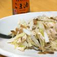 簡単☆ごま香るねぎとザーサイのレンジ蒸し