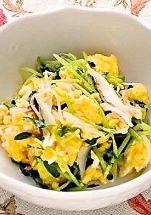 豆苗とふんわり卵のあえ物☆カニカマ入り-レシピのメイン写真