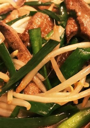 男の料理〜！レバニラ…ニラレバ炒め〜！！-レシピのメイン写真
