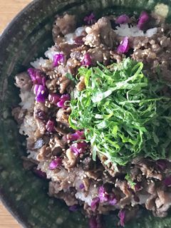 牛肉と大葉のちらし寿司 -レシピのメイン写真