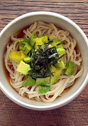 アボカドわさびうどん　-レシピのメイン写真