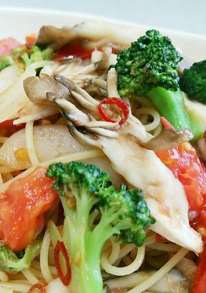 トマトと野菜のペペロンチーノ-レシピのメイン写真
