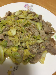 キャベツと豚肉の胡麻味噌炒め♪-レシピのメイン写真