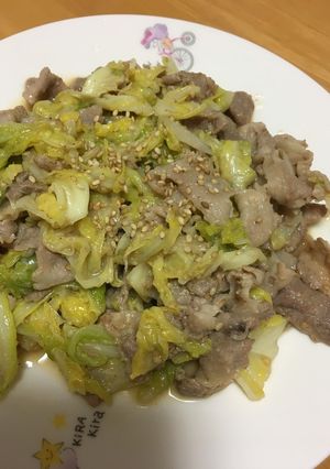 キャベツと豚肉の胡麻味噌炒め♪-レシピのメイン写真