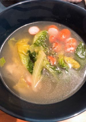簡単！サラダ菜のコンソメスープ-レシピのメイン写真