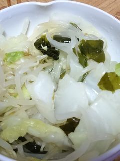 キャベツともやしとわかめの和え物-レシピのメイン写真