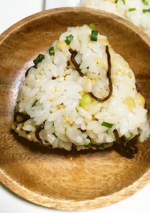 昆布のおにぎり-レシピのメイン写真