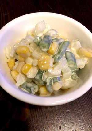 新玉ねぎとコーンのマヨ味噌サラダ-レシピのメイン写真