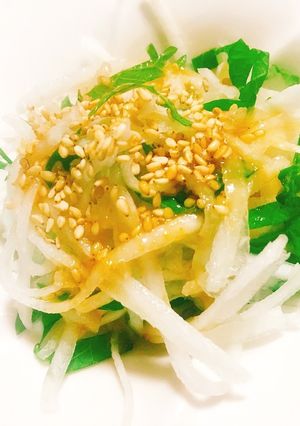 さっぱり美味しい♡大根と紫蘇のサラダ-レシピのメイン写真