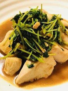 シンプル☆鶏肉と豆苗の中華みそ炒め-レシピのメイン写真
