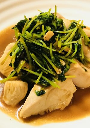 シンプル☆鶏肉と豆苗の中華みそ炒め-レシピのメイン写真
