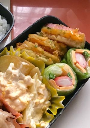 お弁当に♬レタスの外葉で彩り野菜ロール♡-レシピのメイン写真