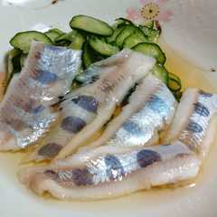 A picture of あまごの酢の物.
