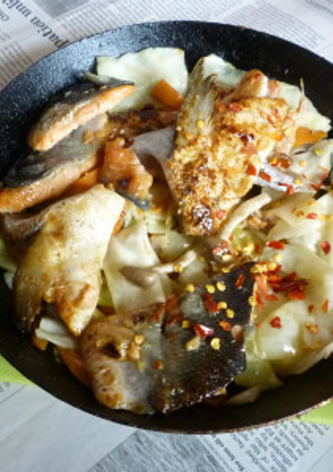 銀鮭のアラときのこ野菜MIXの炒め物-レシピのメイン写真