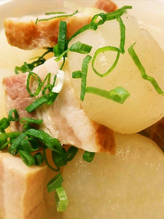 大根とブロックベーコンの煮物-レシピのメイン写真