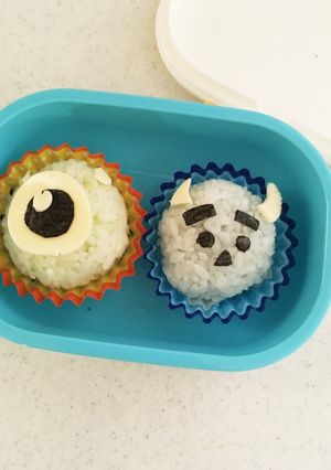 超簡単。ツムツムマイク&サリーおにぎり-レシピのメイン写真