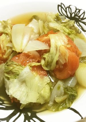 簡単早い！トマト丸ごとコンソメスープ-レシピのメイン写真
