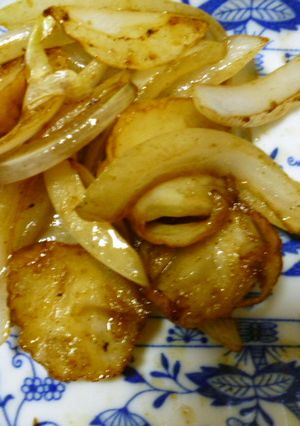 新玉ねぎと丸天のごま油炒め-レシピのメイン写真