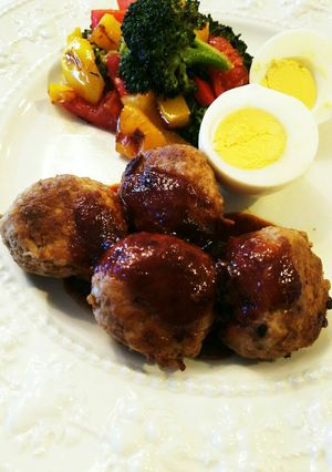 お弁当用 うずらの卵入りハンバーグ-レシピのメイン写真